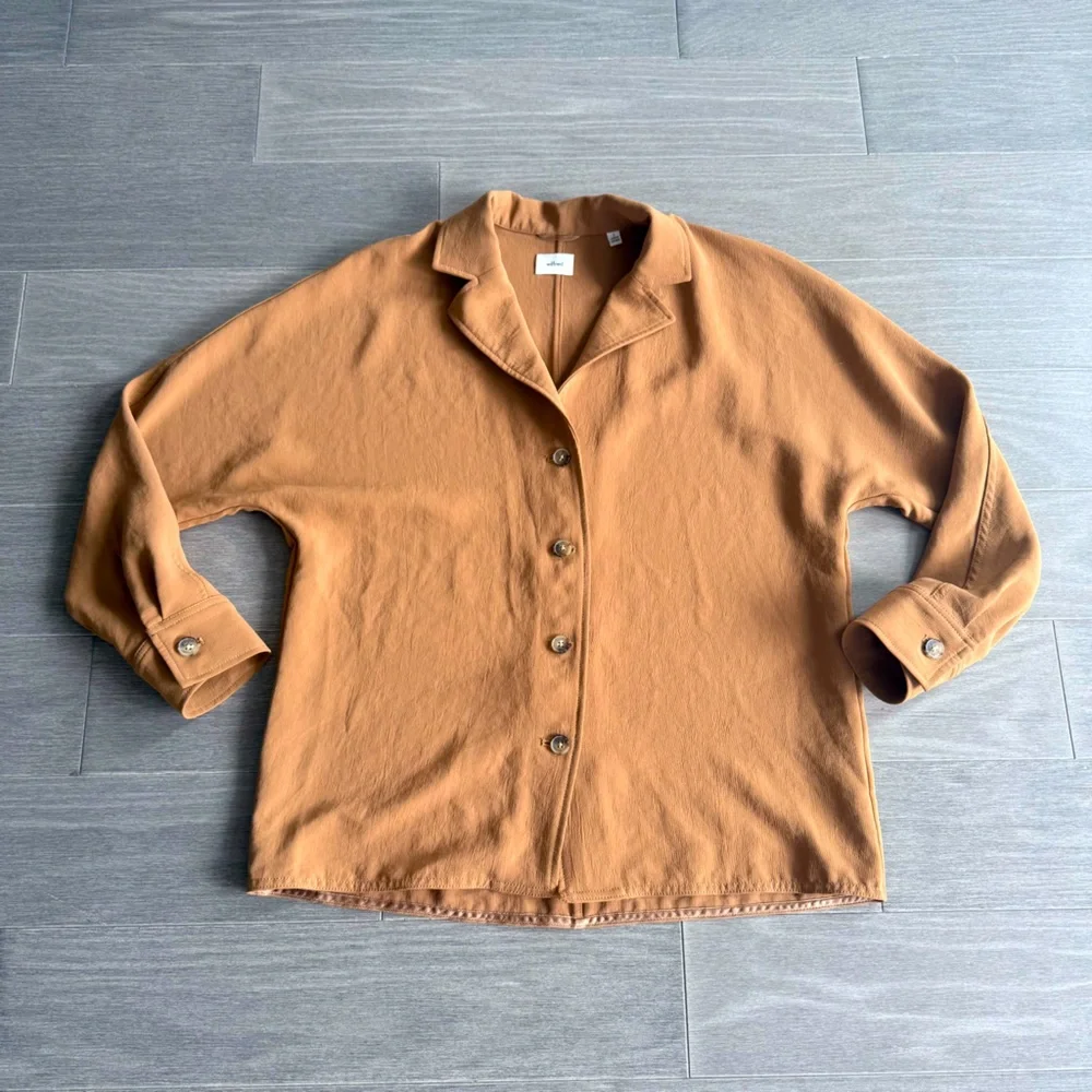 ARITZIA Wilfred Freeform Shirt in Chestnut S Tan Camel Collared Button Shirt - Picture 9 of 12